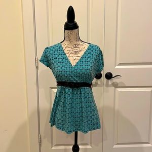 Apt. 9 Turquoises and brown top with belt detail